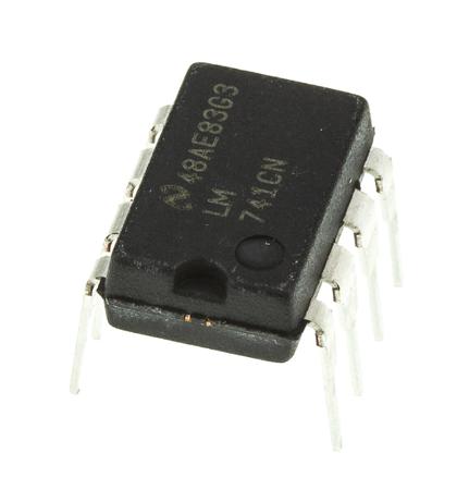 LM741CN/NOPB Texas Instruments, Operational Amplifier, 1 MHz, 8-Pin 18 V MDIP