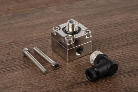 447-4449 RS PRO Oval Gear Flow Meter for Liquid, 0.01 L/min Min, 4 L/min Max