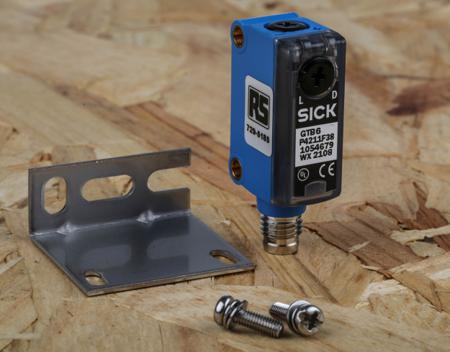 729-5185 RS Pro Background Suppression Photoelectric Sensor 5 → 250 mm Detection Range PNP Block Style IP67