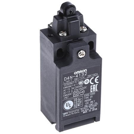 D4N-4132 D4N Safety Switch with Roller Plunger Actuator, NO/NC