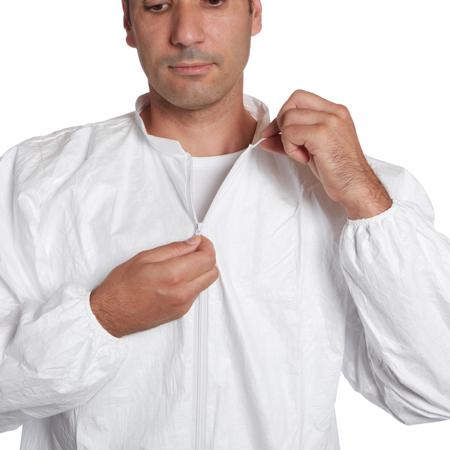 D13495983 DuPont White Unisex Disposable White Lab Coat, M