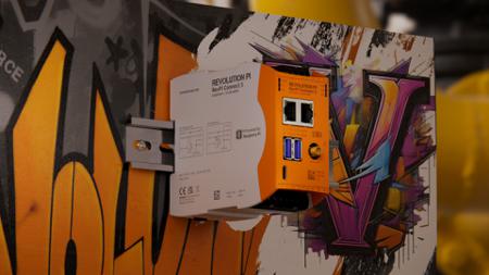 PR100418 Revolution PI RevPi Connect 5, Industrial Computer, 22W, ARM Cortex 2.4 GHz, 32 GB, 4