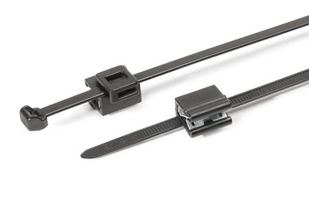 156-00698-T50ROSEC5B-PA66W-BK HellermannTyton EdgeClip Series, Black Nylon 66 Cable Tie Assemblies200mm x 4.6mm