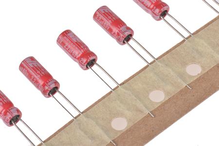 860020772006 Wurth Elektronik 2.2μF Aluminium Electrolytic Capacitor 63V dc, Radial, Through Hole -