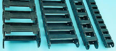 200-05-100-0 Igus 200, e-chain Black Igumid G Cable Chain Trunking, W73 mm x D35mm, L1m, 100 mm Min. Bend Radius