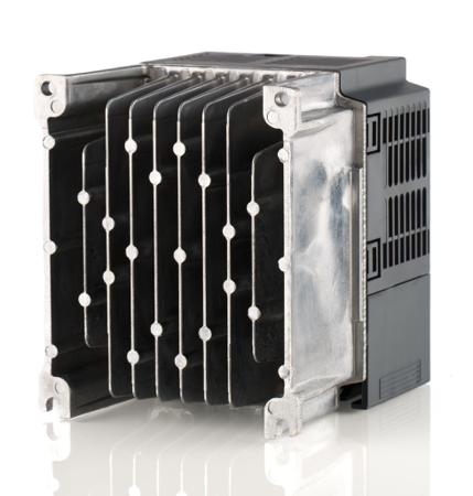 FR-D740-022SC-EC Mitsubishi FR-D740 Inverter Drive 0.75 kW No, 3-Phase In, 380 → 480 V ac, 2.2 A, 0.2 → 400Hz Out, ModBus