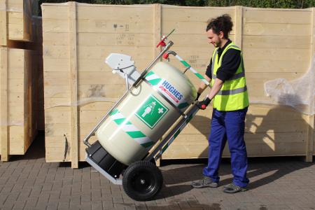 HSHS040KGV Hughes Wall Mounted Eye Wash Unit, 734 x 1462 x 2315 mm