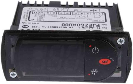 PJEZS0A000 Carel PJ Easy On/Off Temperature Controller, 36 x 81mm, 230 V ac Supply Voltage