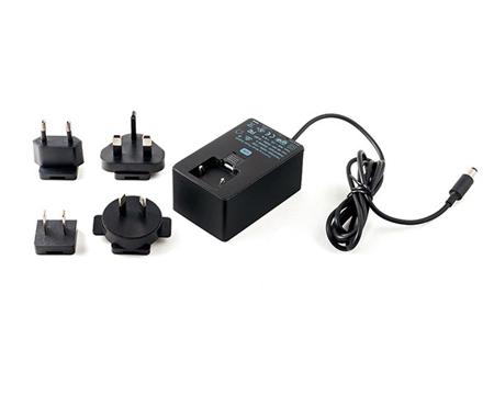 270-7407 RS PRO 50W Plug-In AC/DC Adapter 12V Output, 4.16A Output