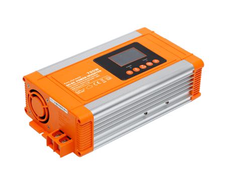 268-5158 RS PRO Pure Sine Wave 700W Fixed Installation DC-AC Power Inverter, 12V dc Input, 230V ac Output, No