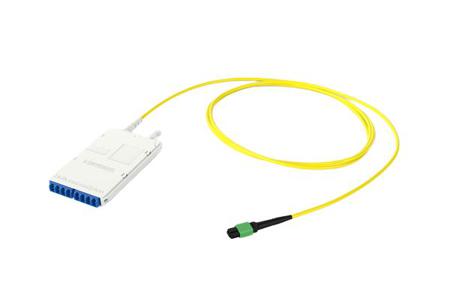 RNU8-Q-08S2LCNFY007M HellermannTyton Connectivity Ultra8Series, 8 Port MTP, OM2 Cassette