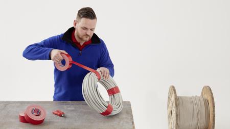 04688-00022-00 Tesa 4688 Green PE Cloth Cloth Tape, 50mm x 50m