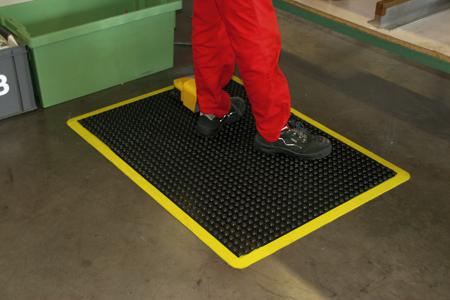 MBY83PR6090 MBY MBY83 Safety Mat, Natural Rubber 90cm x 600mm