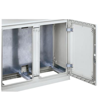 NSYPTZ32P Schneider Electric PanelSeT Series Enclosure for Use with Thalassa PLA, 20 x 400mm