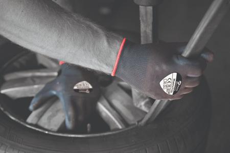 406---MAT-Bulk Polyco Healthline Black Polyurethane Assembly, Automotive Industry, Construction, Emergency Services Reusable Gloves,