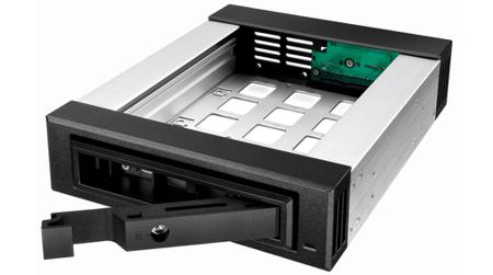 IB-129SSK-B ICY BOX 3.5in SAS/SATA Hard Drive Enclosure