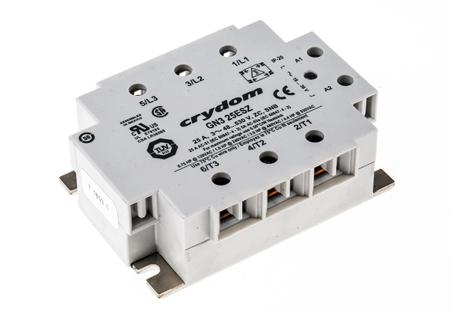 GN325ESZ Sensata Crydom GN3 Series Solid State Relay, 25 A rms Load, Panel Mount, 600 V ac Load, 36 V ac Control