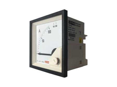 186-2444 RS PRO Analogue Panel Ammeter 10 (Input) A, 100/5 (CT) A, 200 (Scle) A AC, 72mm x 72mm, 1 % Moving Iron