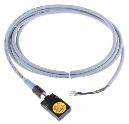 BC5-Q08-AP6X2-V1131 Turck Capacitive sensor 5 mm PNP length 32mm supply voltage 10 → 30 V dc IP67