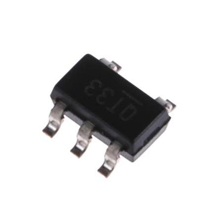 MIC5225-3-3YM5-TR Microchip MIC5225-3.3YM5-TR, LDO Voltage Regulator Controller, 150mA, 3.3 V, ±2% 5-Pin, SOT-23