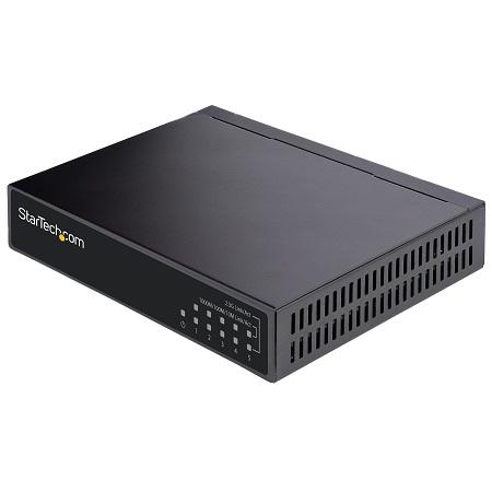 DS52000 StarTech.com , Unmanaged 5 Port Ethernet Switch With PoE