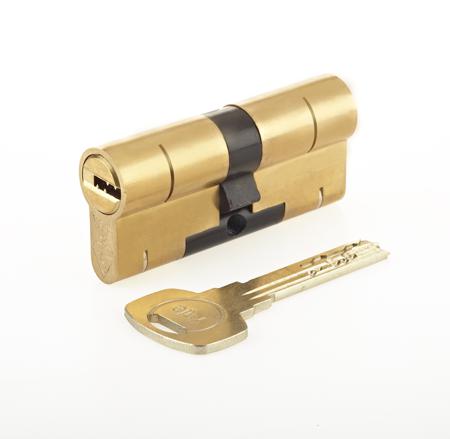 KM3030-PB Yale Euro Cylinder Lock