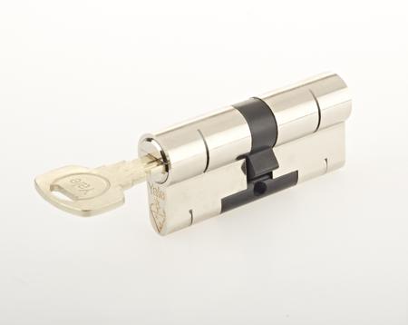 KM4545-NP Yale Euro Cylinder Lock