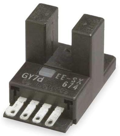 EE-SX674R 5mm Infrared Sensor, PNP, IP50
