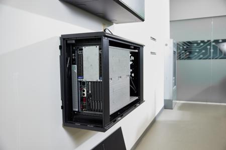 AR106VI APC Netshelter Series 6U-Rack Cabinet, 64.8 x 35.3 x 96.8cm