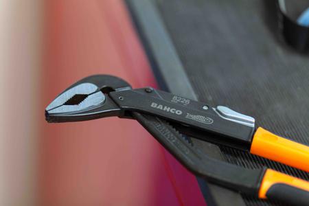 8226 Bahco 67mm jaw capacity 400 mm overall length Slip Joint Adjustable Pliers