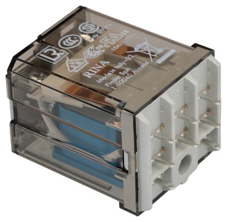 622390244300 Finder PCB Mount Power Relay, 24V dc Coil, 16A Switching Current, 3PDT