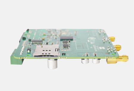 R1511P-4L-A02EU-A Robustel Modem Router, RS232 Connection, 2 ports 300Mbit/s
