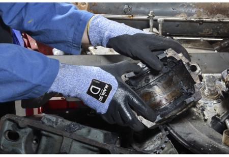 34582480 Mapa KRYTECH 582 SIZE 10 Blue HPPE Cut Resistant Work Gloves, Size 10, Nitrile Coating