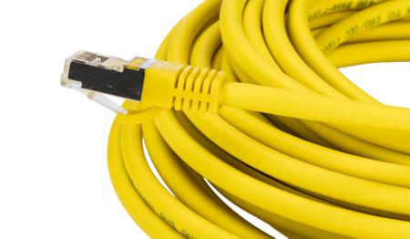 276-1136 RS PRO, 15m Cat8, Yellow RJ45 to Male RJ45 Male, S/FTP, Terminated LSZH Sheath