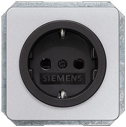 5UB1465 Siemens 5UB14 Silver Electrical Socket, 16A, Schuko