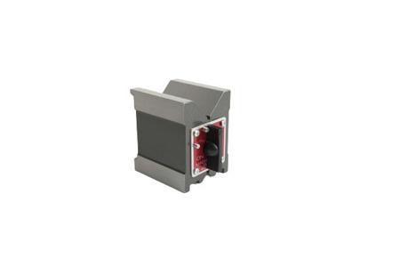 E935 Eclipse Magnetic 80 x 70 x 95mm V-Block, 65mm Capacity
