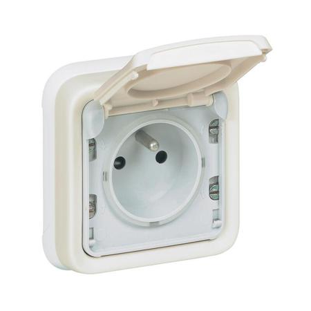 069987 Legrand Black Plug Socket, NF Socket