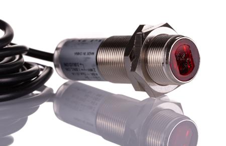 VTE180-2P41182 Sick Energetic Photoelectric Sensor Barrel Sensor, 1 mm → 1.1 m Detection Range