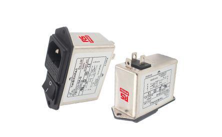 180-5200 RS PRO,6A,115/250 V Male Panel Mount IEC Inlet Filter 2 Pole 2 Fuse