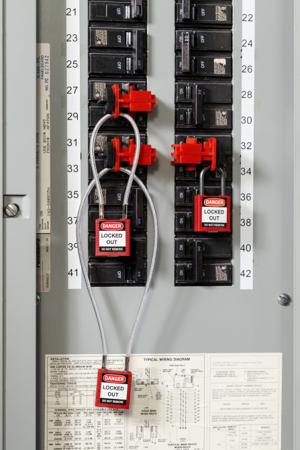 COMPACT-CABLE-PADLOCK-GREEN-20CM-KD Brady Green 1-Lock Glass Fibre Reinforced Plastic Safety Padlocks, 4.7mm Shackle