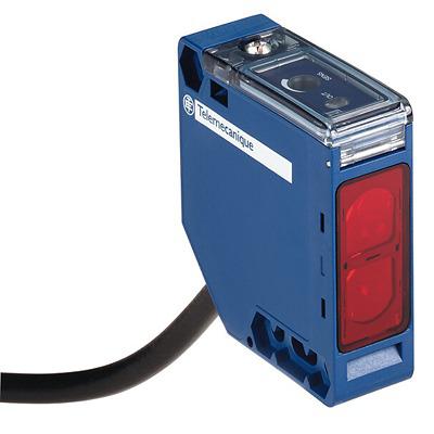 XUK5ARCNL5 Telemecanique Sensors Diffuse Photoelectric Sensor, Block Sensor, 5 m Detection Range